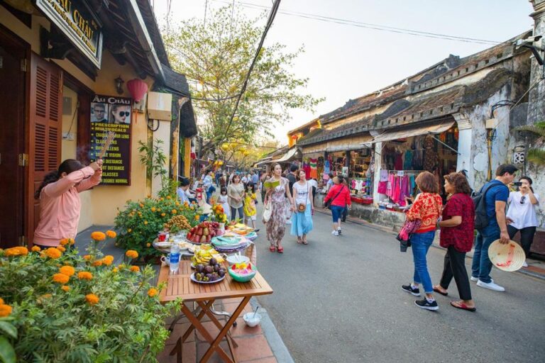 Hoi An: Customs and Tradition Tour With Vegetarian Dinner