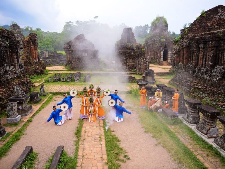 Hoi An: My Son Sanctuary and Thu Bon River Cruise