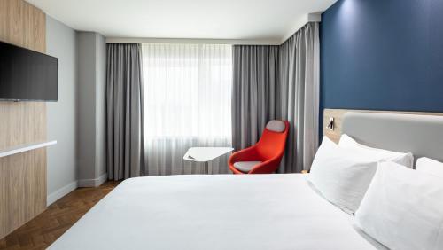 Holiday Inn Express Amsterdam - Sloterdijk Station, an IHG Hotel - Hotel Overview