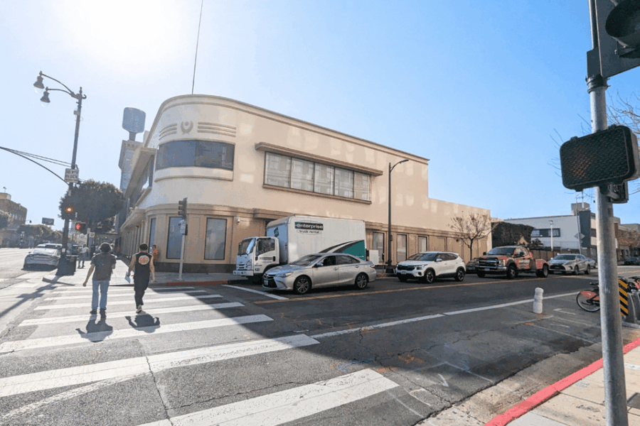 20 Best Walking Tours In Los Angeles
