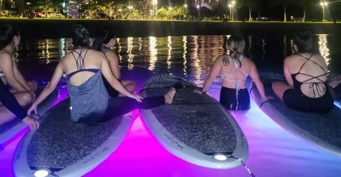 Honolulu: Fireworks Glow and Flow Yoga Class - Magical Evening Yoga on the Water