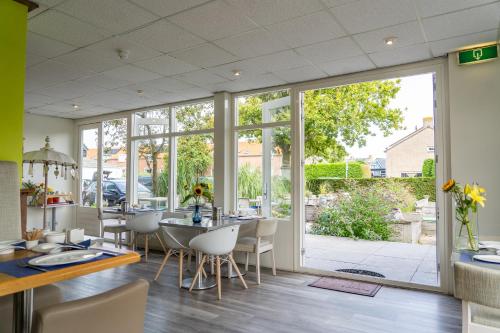 Hotel Kijkduin - Hotel Overview