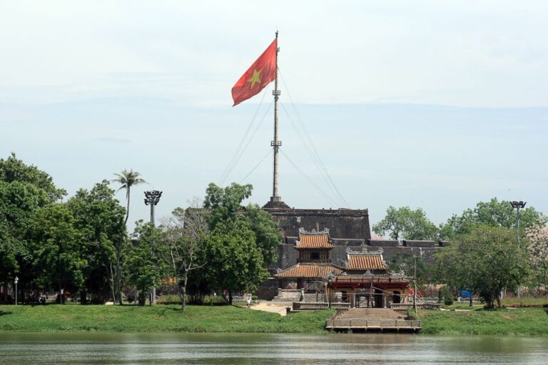 Hue: Sunset Cruise Along Perfume River