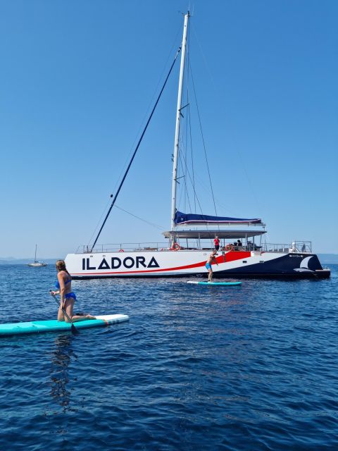 Hyères: Boat Cruise and Walk for 3 Hours