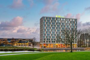 Ibis Styles Rotterdam Ahoy - Hotel Overview