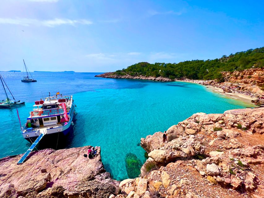 Ibiza: Cala Salada & North Cruise With Drinks & Snorkeling - Tour Overview