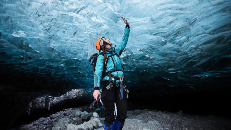 Iceland: Private Glacier Hike and Ice Cave Photo Tour