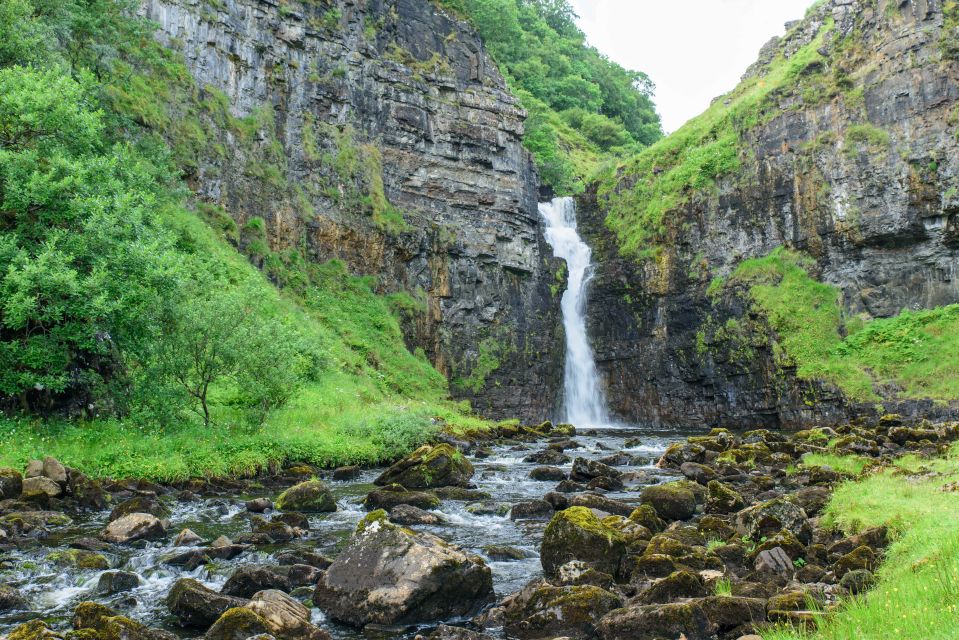 Inverness: 2-day Isle of Skye, Fairy Pools & Castles Tour - Itinerary Breakdown