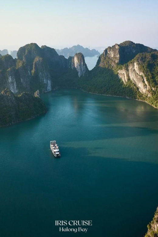 Iris Cruise – Luxury Day Cruise From Halong Bay With Kayak