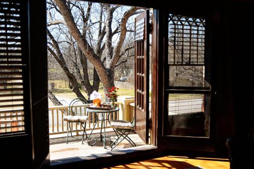 Iron Horse Inn - Property Overview