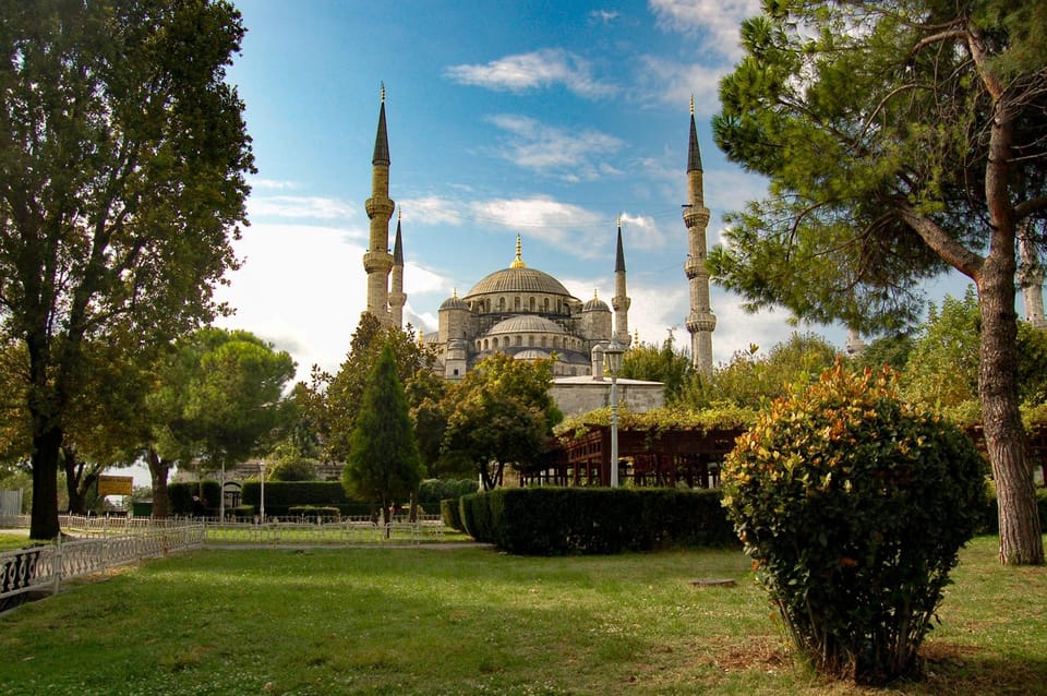 Istanbul: 2-Day City Highlights Tour With Accommodation - Tour Overview