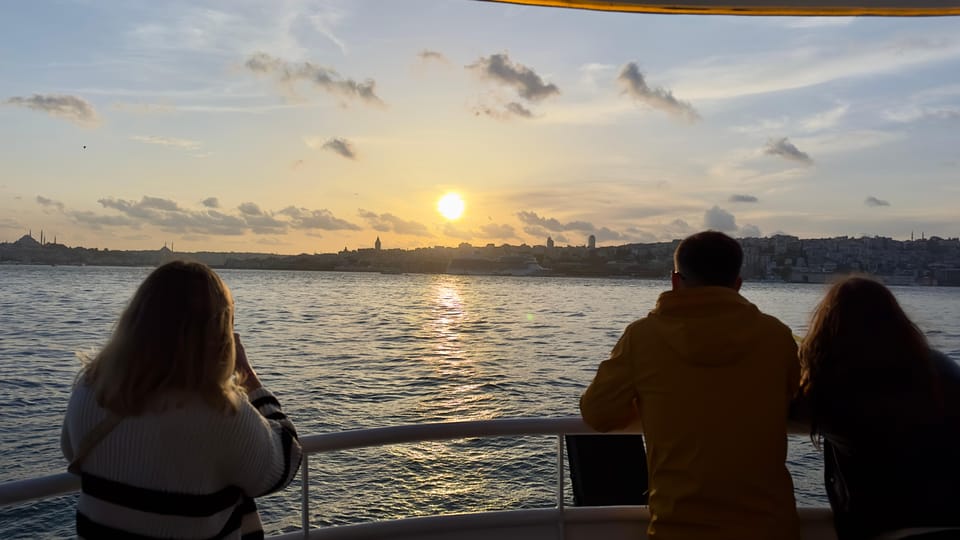 Istanbul: Daytime or Sunset Sightseeing Cruise & Audio Guide - Overview of the Cruise