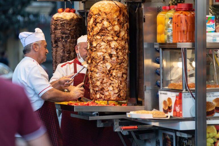 Istanbul: Guided Food Walking Tour