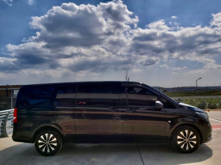 Istanbul: Minivan Transfer From Istanbul IST Airport