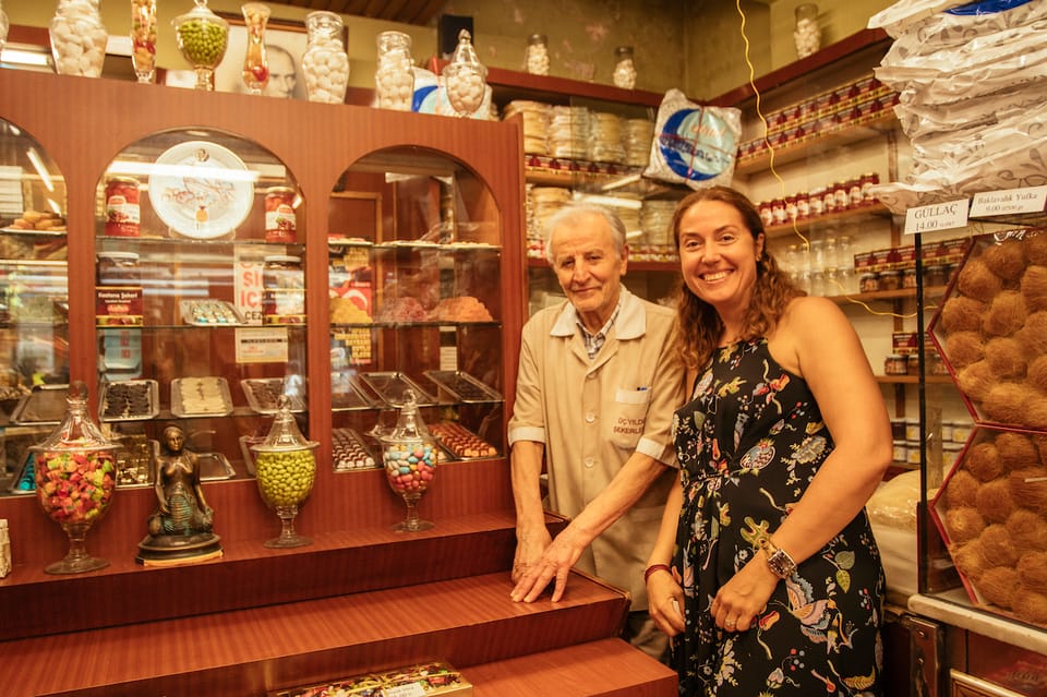 Istanbul: Private Guided Food Tour With 10 Tastings - Tour Overview