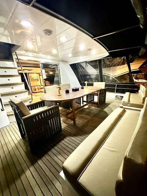 Istanbul Private Luxury Yacht on Bosphorus 22 Meter(72 Feet) - Yacht Overview and Features