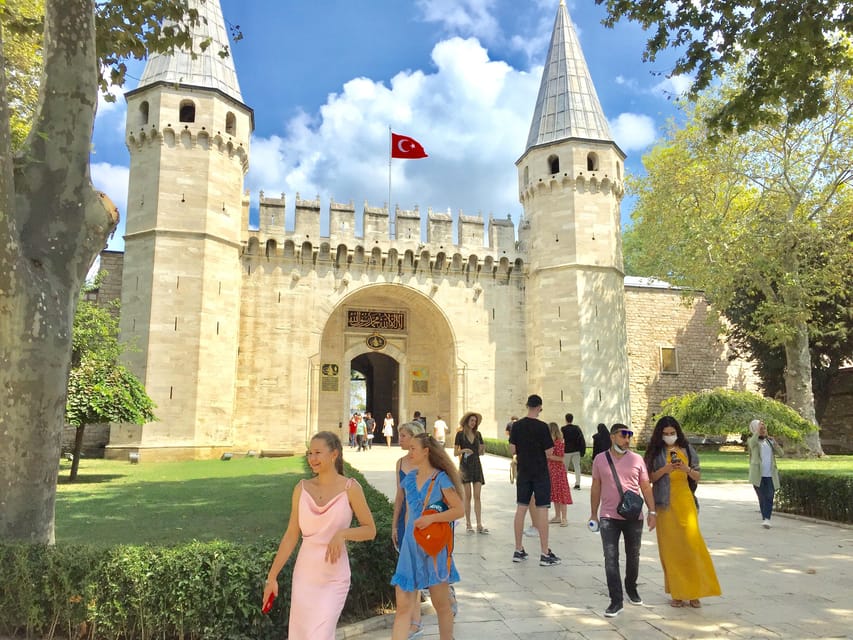 Istanbul: Topkapı Palace and Harem Guided Tour - Overview of the Tour