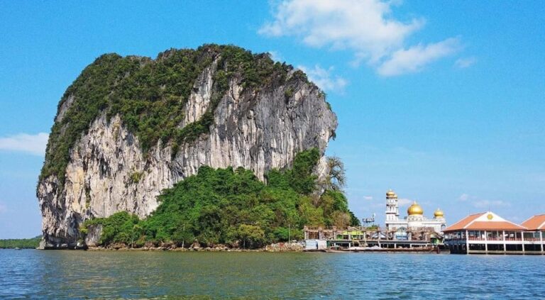 James Bond Islands Private Full Day by Speedboat