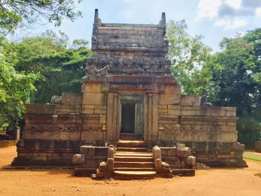 Kandy: Kandyan Royalty to Kingdom of Sigiriya - Tour Overview