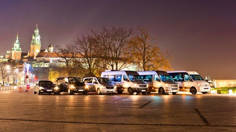 Katowice: One-Way Airport Transfer