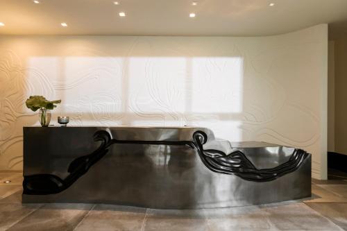 Kimpton La Peer Hotel West Hollywood, an IHG Hotel - Hotel Overview and Location