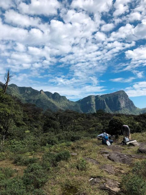 Knuckles Mountain Range Trekking :Kota Ganga Waterfall Chain