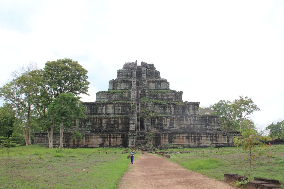 Koh Ker & Beng Mealea Full Day Private Tour - Tour Overview