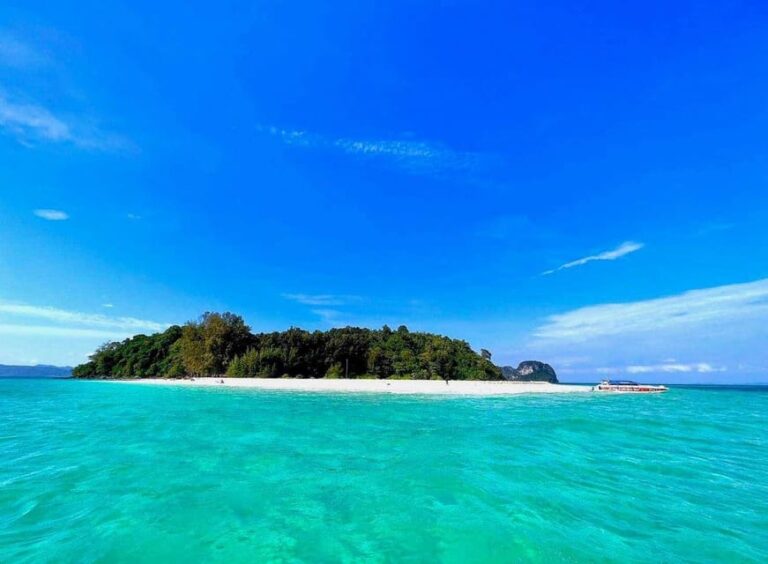 Krabi: Phi Phi Islands & Maya Bay Speedboat Tour With Lunch