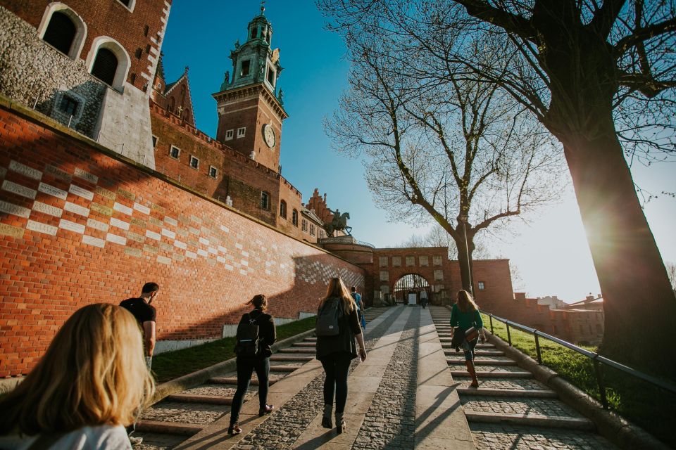 Krakow: Old Town, Castle, and Jewish Quarter Walking Tour - Highlights of the Tour