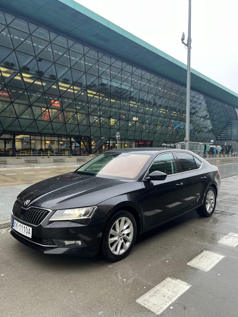 Krakow: Private 1-Way Transfer To/From Krakow Airport (Krk) - Service Overview