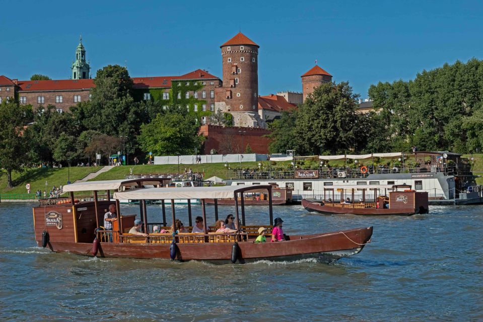 Krakow: Private Traditional Gondola Cruise - Overview and Booking Information