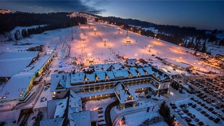 Krakow: Skii in Tatras Kotelnica With Optional Thermal Baths