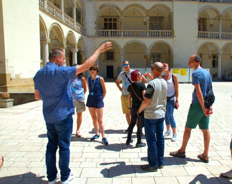 Krakow: Wawel Castle Crown Treasury Tour With Guide - Tour Overview and Pricing