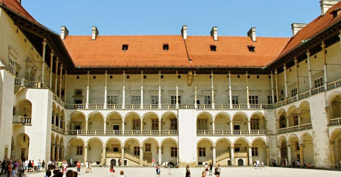 Krakow: Wawel Hill, St. Mary's Church & Underground Museum - Overview of the Tour