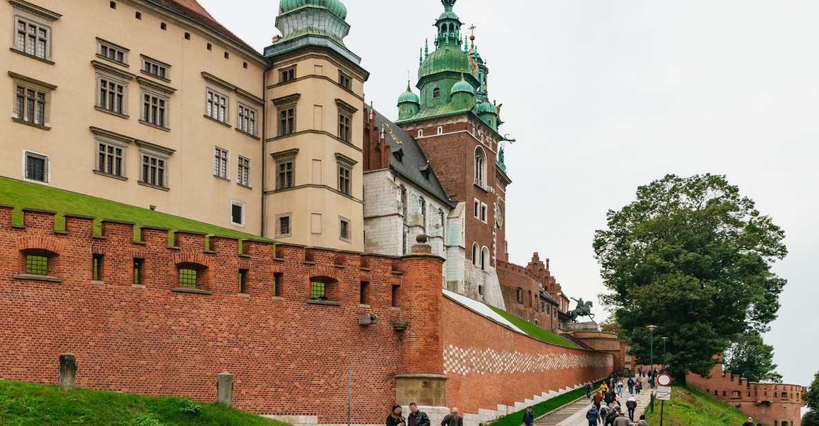 Krakow: Wawel Royal Hill With Optional Castle and Cathedral - Tour Overview