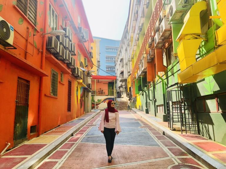 Kuala Lumpur: Private Highlights Instagram Tour