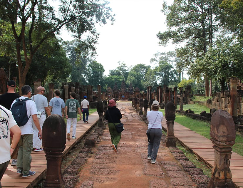 Kulen Mountain Waterfalls and Banteay Srei Tour - Itinerary Highlights