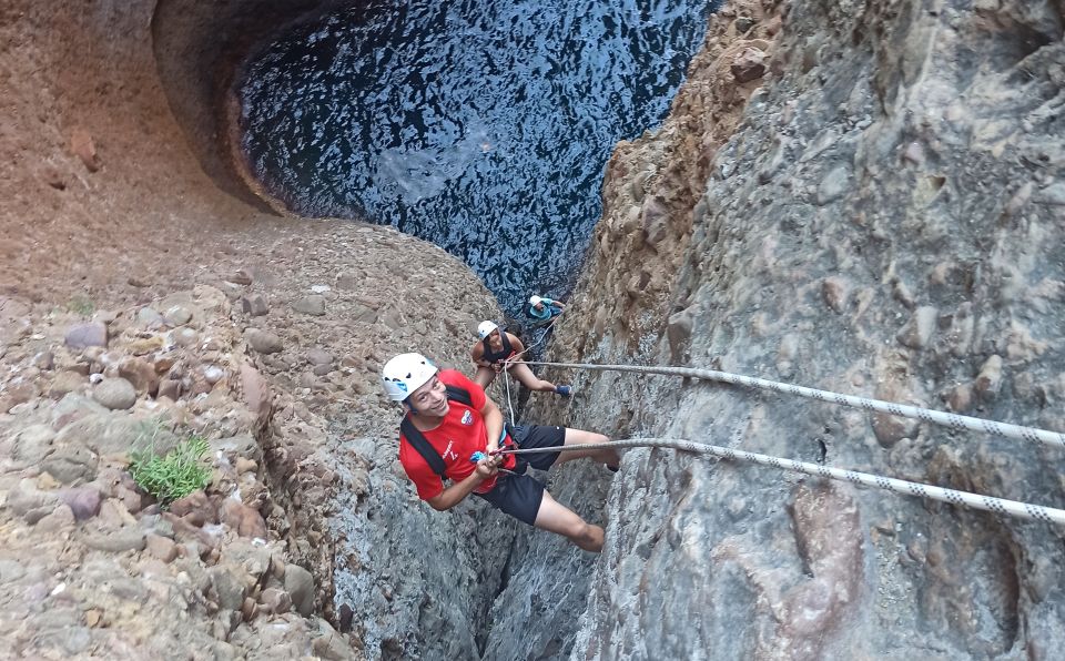 La Ciotat: 3-Hour Trou Souffleur Rock Climbing Adventure - Activity Overview