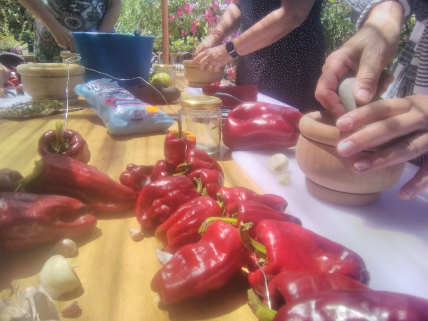 La Gomera Rural Life Experience: Mojo Workshop - Activity Overview