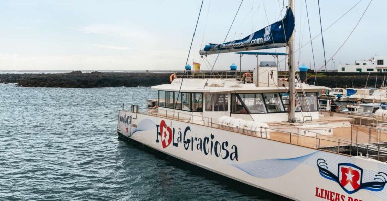 La Graciosa: Island Cruise With Lunch and Water Activities