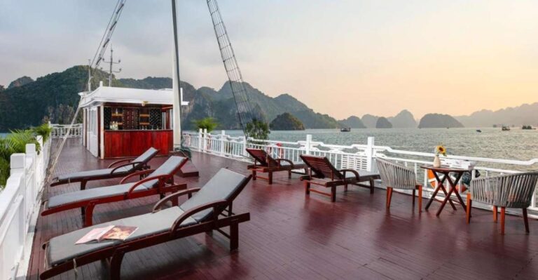 La Regina 4 Star Cruise – Halong Bay & Bai Tu Long Bay