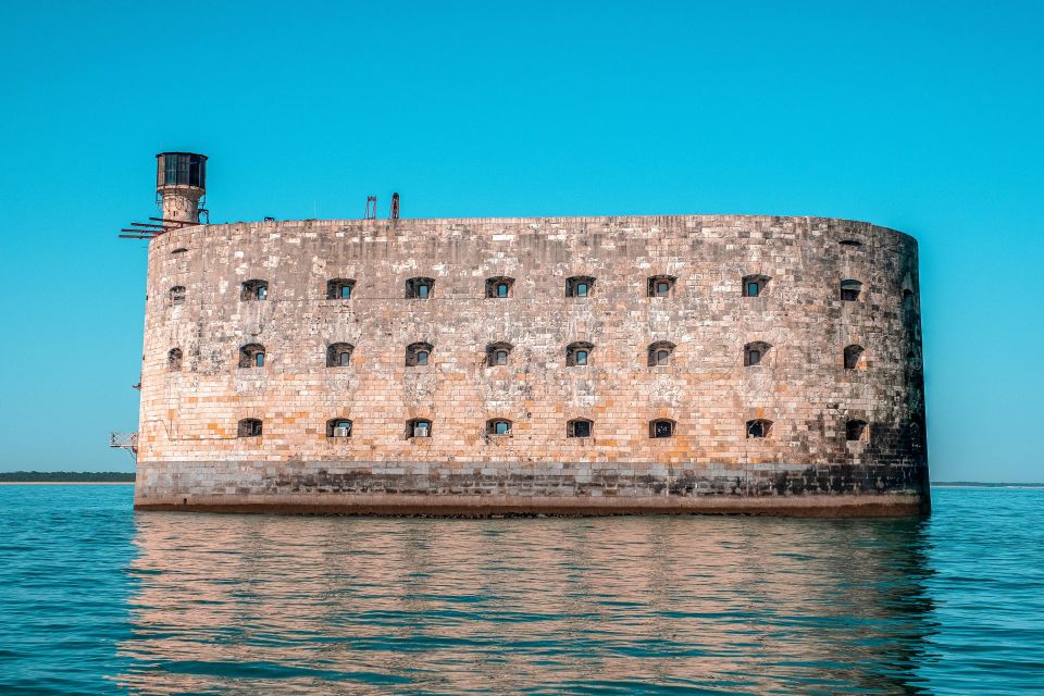 La Rochelle: Boat Trip to Fort Boyard (2h00) - Activity Overview