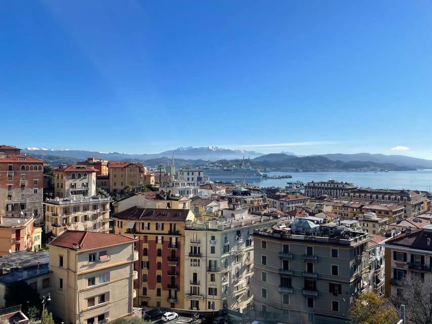 La Spezia and Pisa: Train Gulf of Poets and Bus Tour