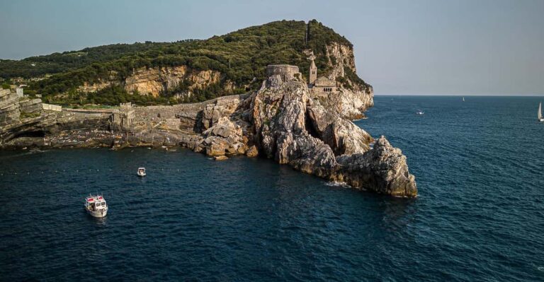 La Spezia: Islands Private Boat Trip With Meal on Board