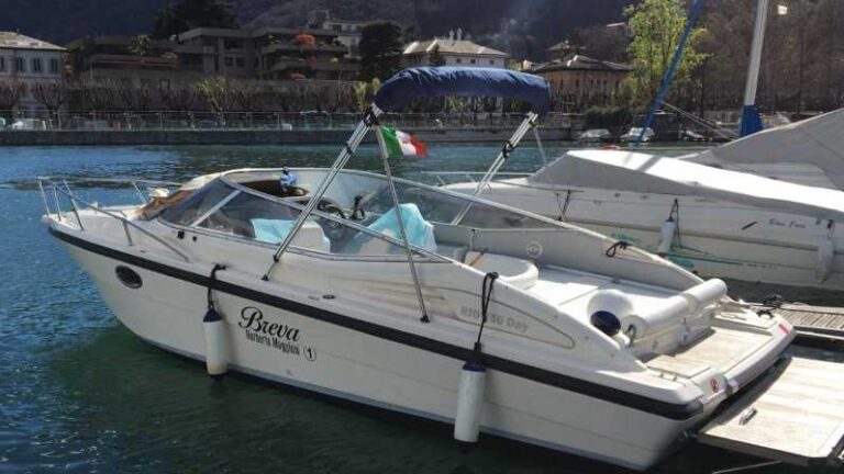 Lake Como: 2 Hours Private Boat Tour From Como