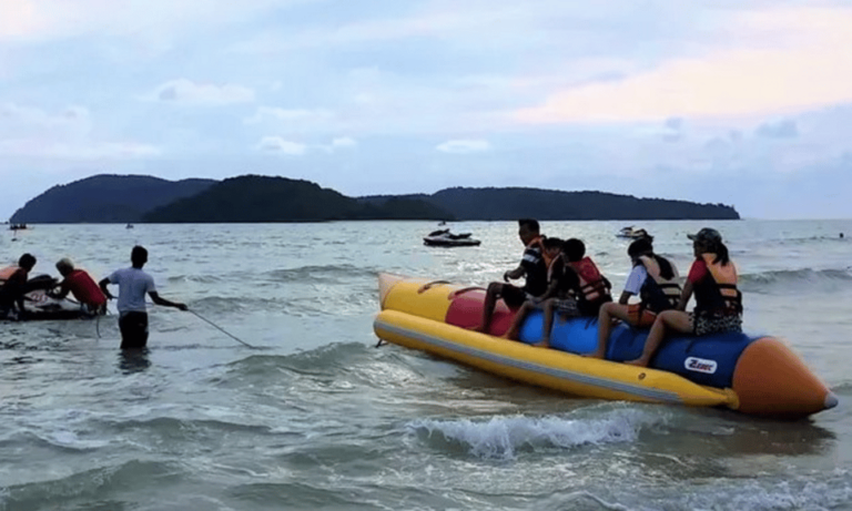 Langkawi: Cenang Beach Side Activities