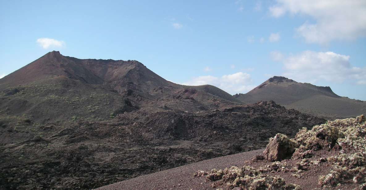 Lanzarote: Guided Volcano Hike With Transfers - Activity Overview