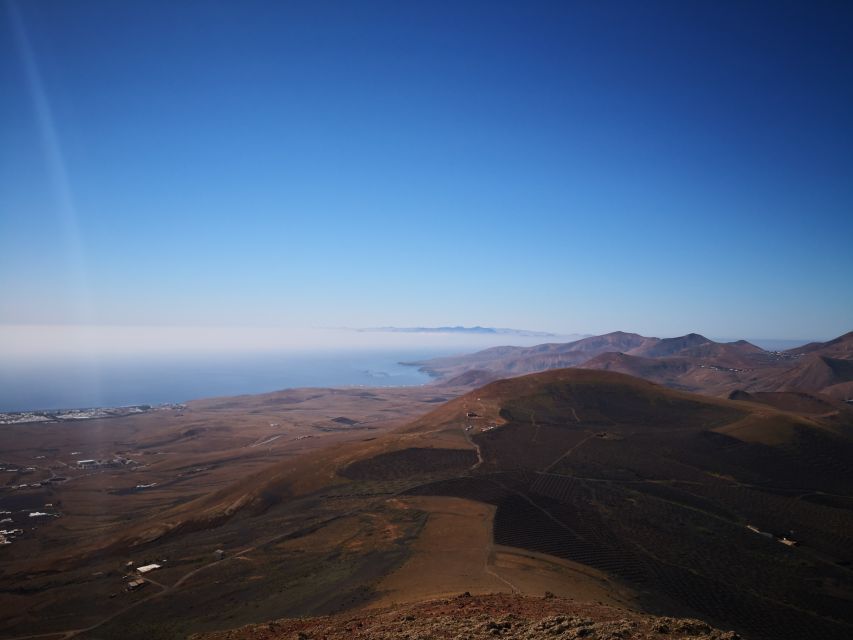 Lanzarote: The Geria Vineyards Hiking Tour - Tour Overview