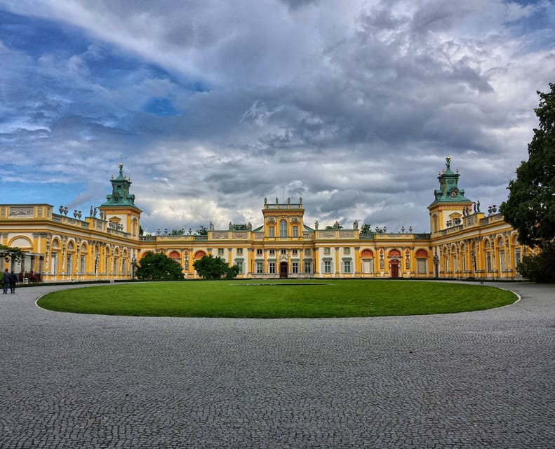 Lazienki Park and Museum of King Jan III Palace at Wilanow - Overview of the Tour