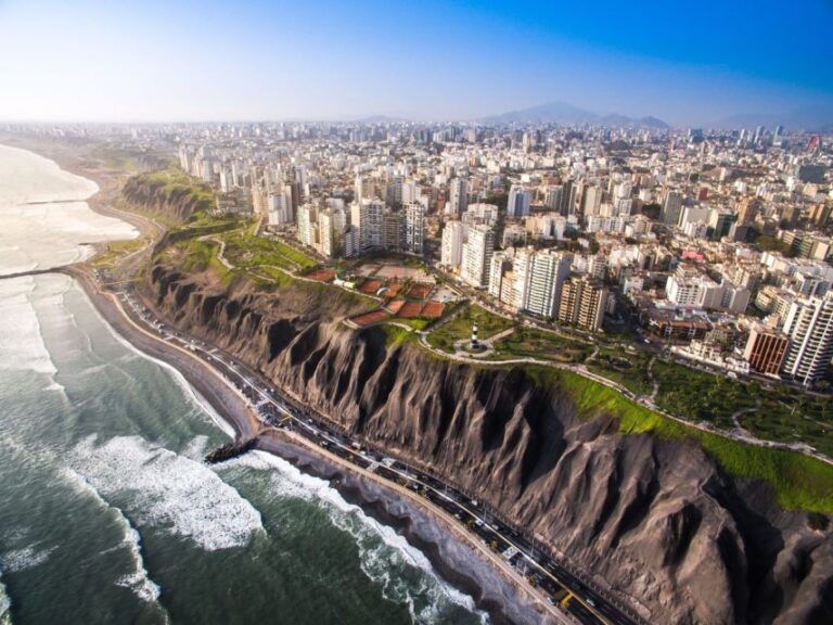 Lima: Miraflores, Barranco, and San Isidro Tour